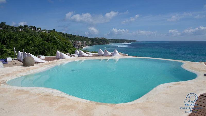 Bali beach clubs: El Kabron's pool has 180-degree vista of the ocean