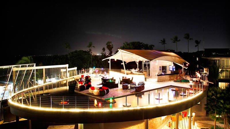 Best rooftop bars in Bali: Evening moods at Smoqee Sky Bar and Lounge